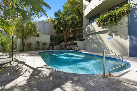 Stunning Views Great Location Sunshine Beach! - Unit 1 Vista Pacific 12 Bryan Street - Tourism Canberra 1