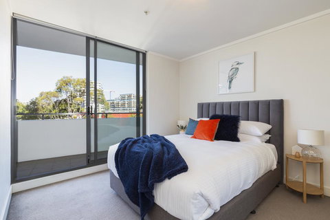 Stylish Apartment Minutes From City And Airport - Tourism Canberra 1
