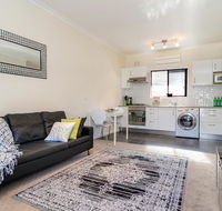 Stylish North Adelaide Apartments - Tourism Canberra