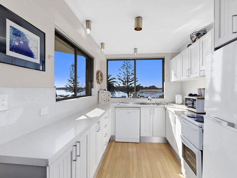 Sundowner Apartment 2 - Tourism Canberra 1