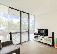 Sunny 3 Bedroom Apartment in Turrella - Tourism Canberra
