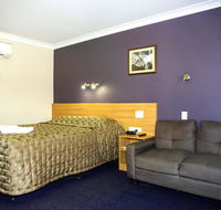 SunPalms Motel - Tourism Canberra