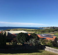 Sunnyside Holiday Home - Tourism Canberra