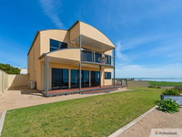 Book Marion Accommodation Vacations Tourism Canberra Tourism Canberra