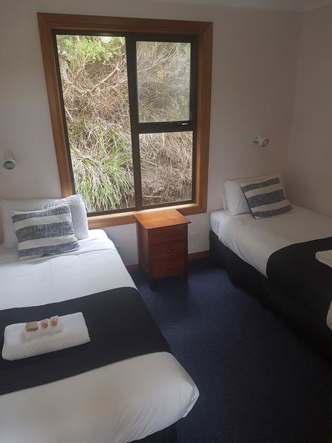 Sunset Holiday Villas - Tourism Canberra 2