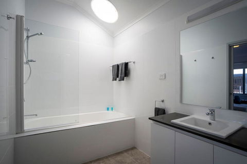 Surf Beach Holiday Park - Tourism Canberra 2