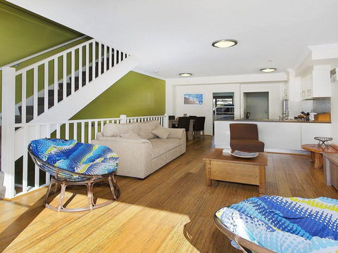 Surf Beach Townhouse - Tourism Canberra 3