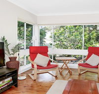 Surf Beach Views - quiet position close to beach - Tourism Canberra