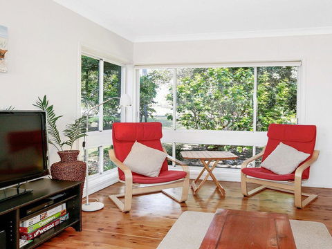 Surf Beach Views - Quiet Position, Close To Beach - Tourism Canberra 0