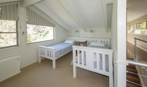 Surfers Ave Retreat Narrawallee - Tourism Canberra 2