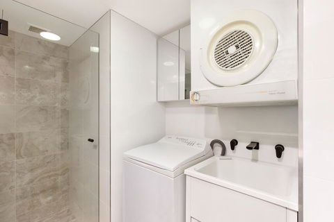 Sydney CBD Studio Apartment With Stunning View Of Darling Harbour (1704 KNT) - Tourism Canberra 2