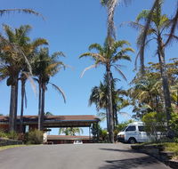 Tabourie Lake Motor Inn - Tourism Canberra