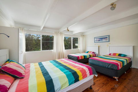 Tallwood Ave 77 Mollymook - Tourism Canberra 1