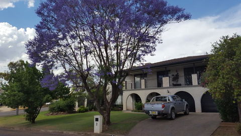 Tamworth Exclusive B&B - Tourism Canberra 1