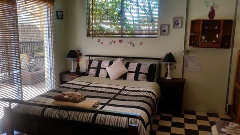 Tara Spa Apartments - Tourism Canberra 0