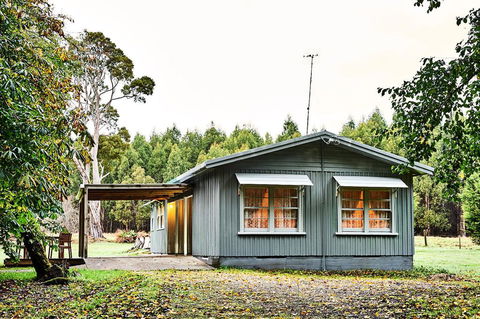 Tarkinegrove - Tourism Canberra 2