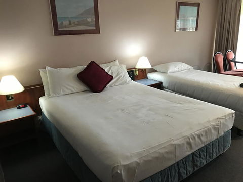 Tea Gardens Motel - Tourism Canberra 1