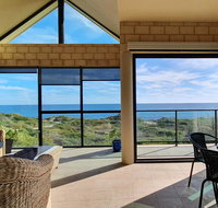 The Beach House - Port Bouvard - Tourism Canberra