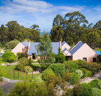 Parnella Accommodation - Tourism Canberra