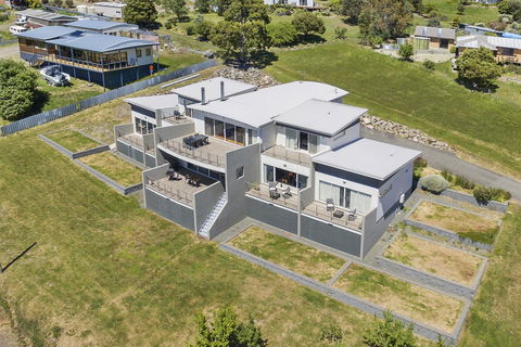 The Cove Kettering - Tourism Canberra 1