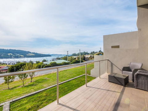 The Cove Kettering - Tourism Canberra 30