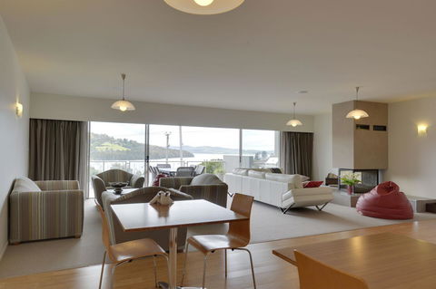 The Cove Kettering - Tourism Canberra 14