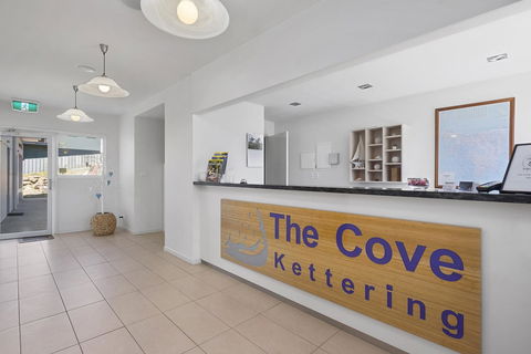 The Cove Kettering - Tourism Canberra 9