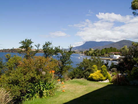Derwent Retreat - Tourism Canberra 22