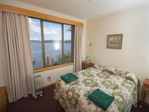 Derwent Retreat - Tourism Canberra 4