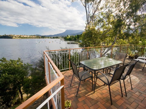 Derwent Retreat - Tourism Canberra 18