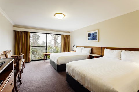 Cradle Mountain Hotel - Tourism Canberra 7