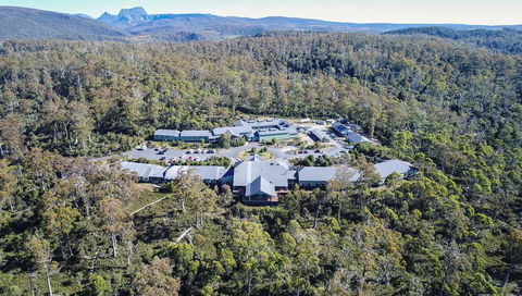 Cradle Mountain Hotel - Tourism Canberra 36