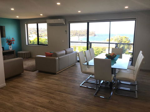 Self Contained Beach View Apartment - Tourism Canberra 5