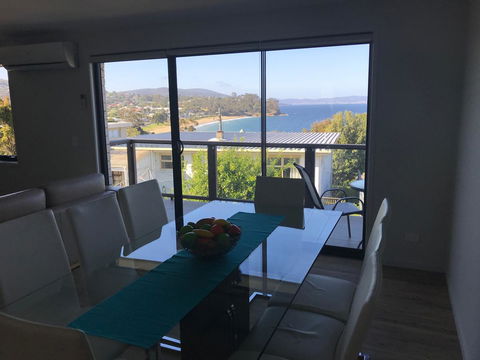 Self Contained Beach View Apartment - Tourism Canberra 2