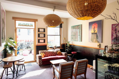 Alabama Hotel Hobart - Tourism Canberra 4