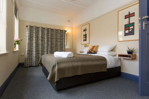 Alabama Hotel Hobart - Tourism Canberra 33