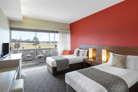 Travelodge Hotel Hobart Airport - Tourism Canberra 6