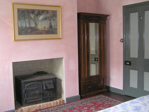 Bendalls Bed And Breakfast - Tourism Canberra 7