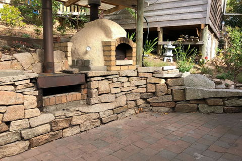HIDDEN HAVEN Binalong Bay - Tourism Canberra 13