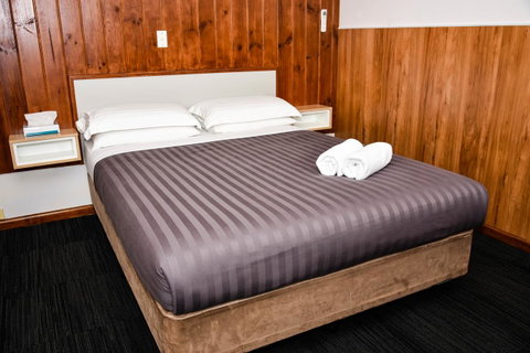 Hobart Tower Motel - Tourism Canberra 8