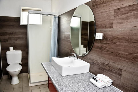 Hobart Tower Motel - Tourism Canberra 12