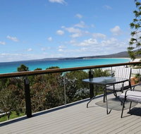 Driftwood Bay of Fires - Tourism Canberra