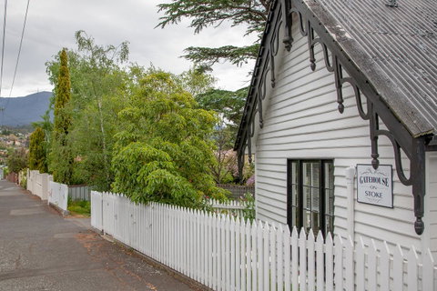 Gatehouse On Stoke - Tourism Canberra 9