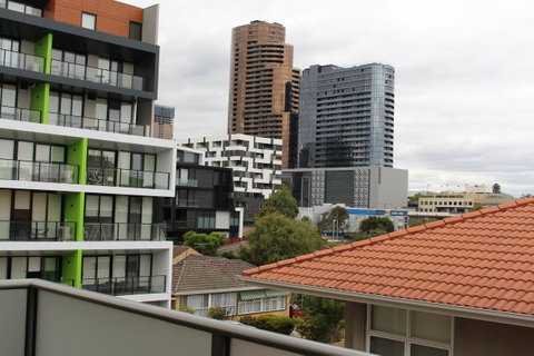 Poplar Box Hill Apartment - Tourism Canberra 1