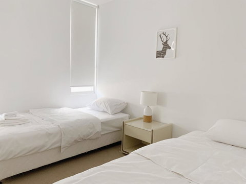 Poplar Box Hill Apartment - Tourism Canberra 8
