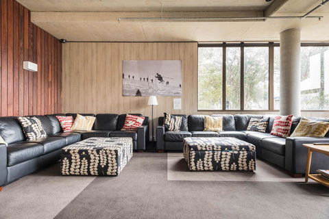 Buller Central Hotel - Tourism Canberra 4