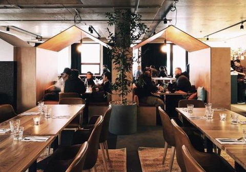 Buller Central Hotel - Tourism Canberra 1