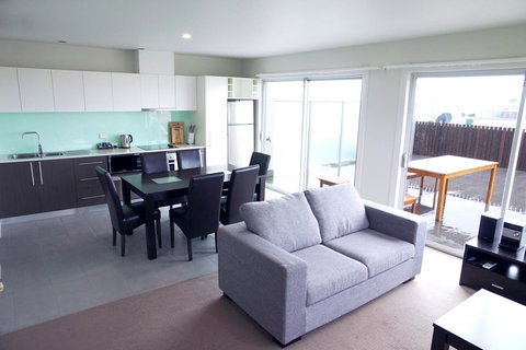 The Apollo - Tourism Canberra 20