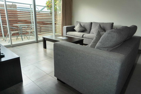 The Apollo - Tourism Canberra 14