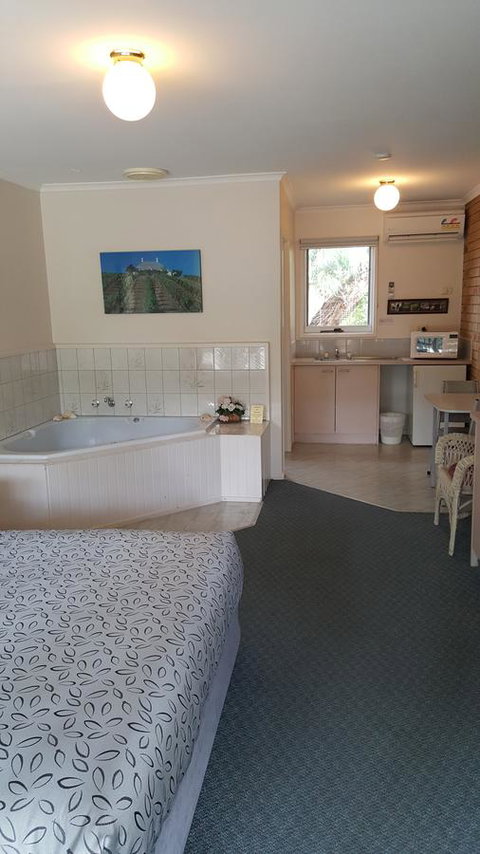 The Balnarring Motel - Tourism Canberra 44
